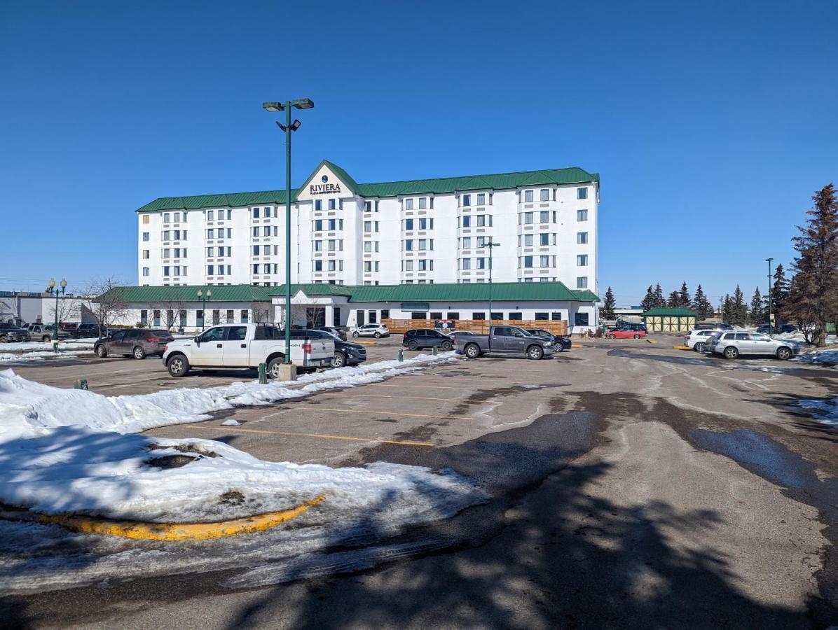 Divya Sutra Plaza And Conference Centre Calgary Airport Hotell Exteriör bild